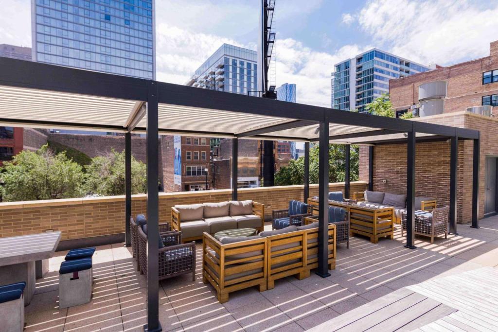 Zdjęcie z galerii obiektu W Loop Studio w Deck Pool Gym 3 blocks to L CHI-643 w Chicago