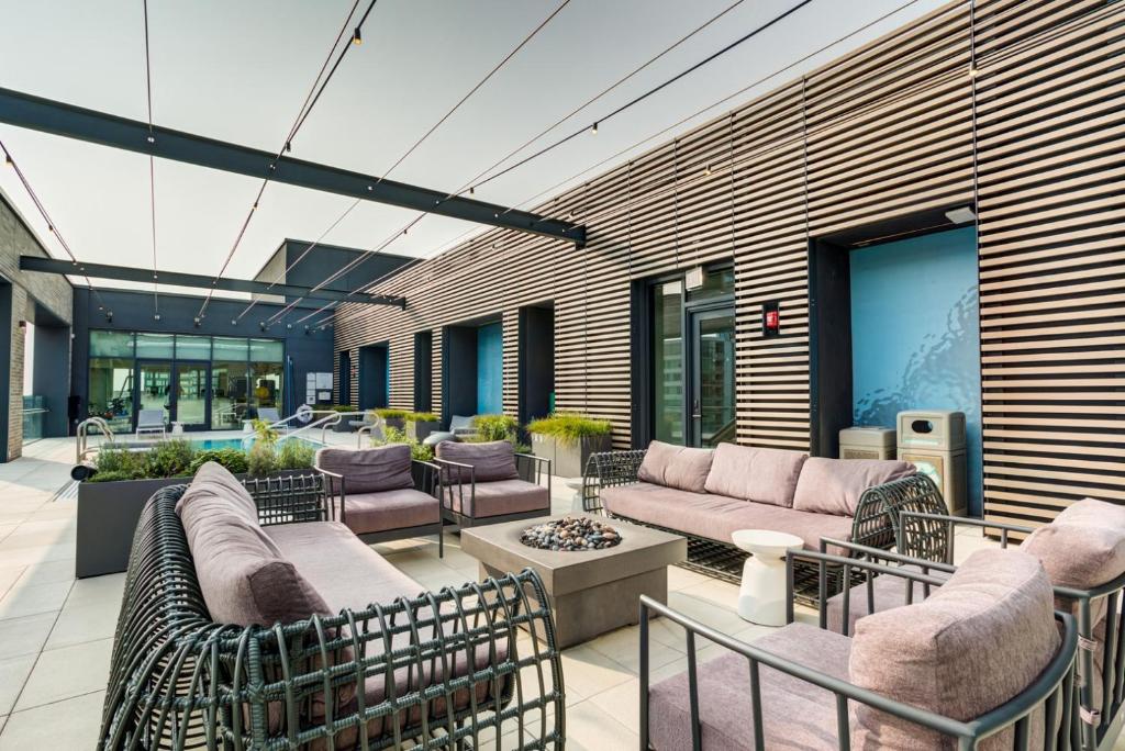 Zdjęcie z galerii obiektu W Loop Studio w Deck Pool Gym 3 blocks to L CHI-643 w Chicago