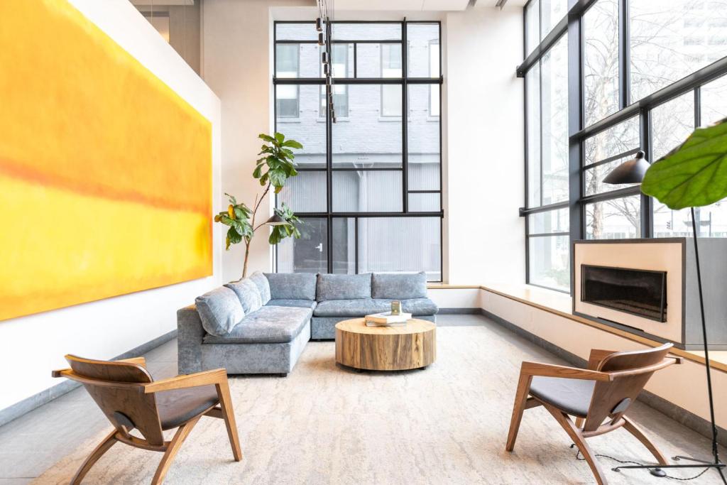 Zdjęcie z galerii obiektu W Loop Studio w Deck Pool Gym 3 blocks to L CHI-643 w Chicago