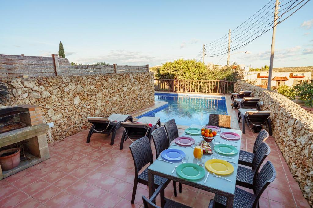 Piscina di Amaryllis Holiday Home o nelle vicinanze
