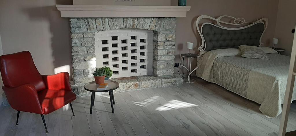Postel nebo postele na pokoji v ubytování Casale Raffaello B&B Como