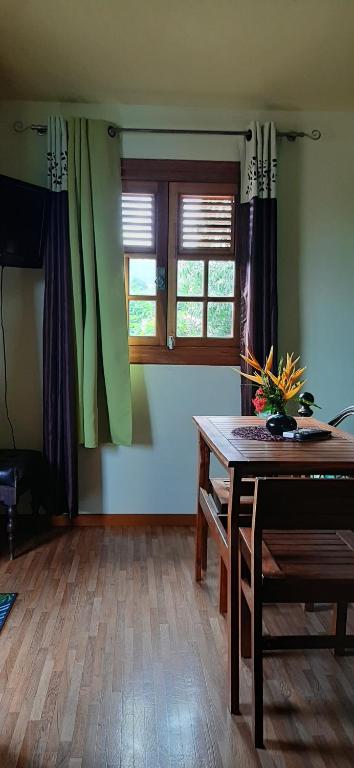 Fotografie z fotogalerie ubytování Bungalow Mangifera proche de la plage v destinaci Le Diamant