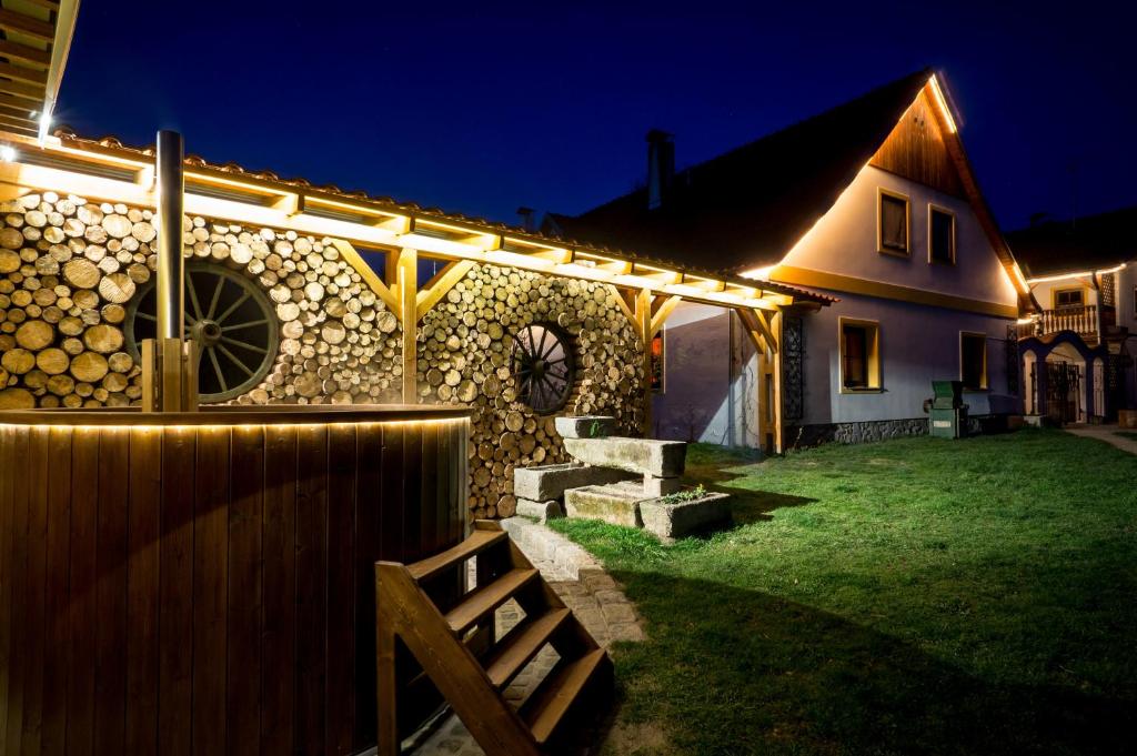 Zahrada ubytování Penzion Kaminek