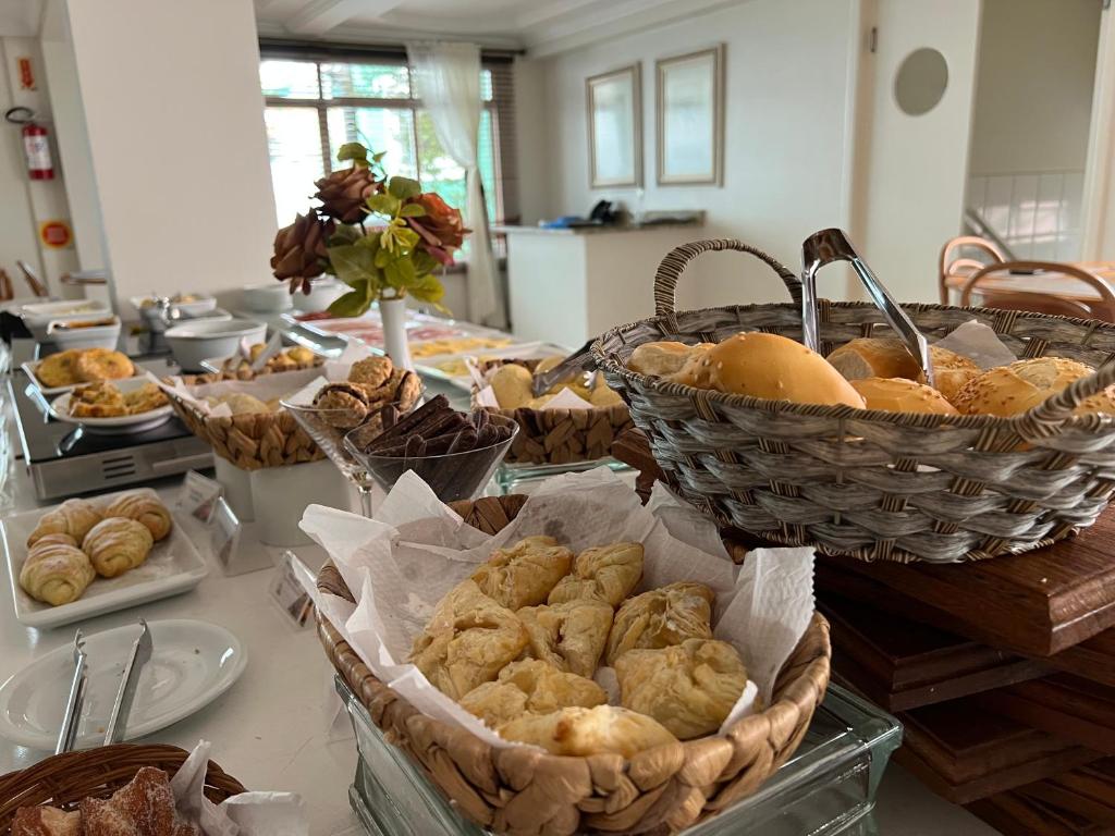 Comida in lodge ou em algum lugar perto