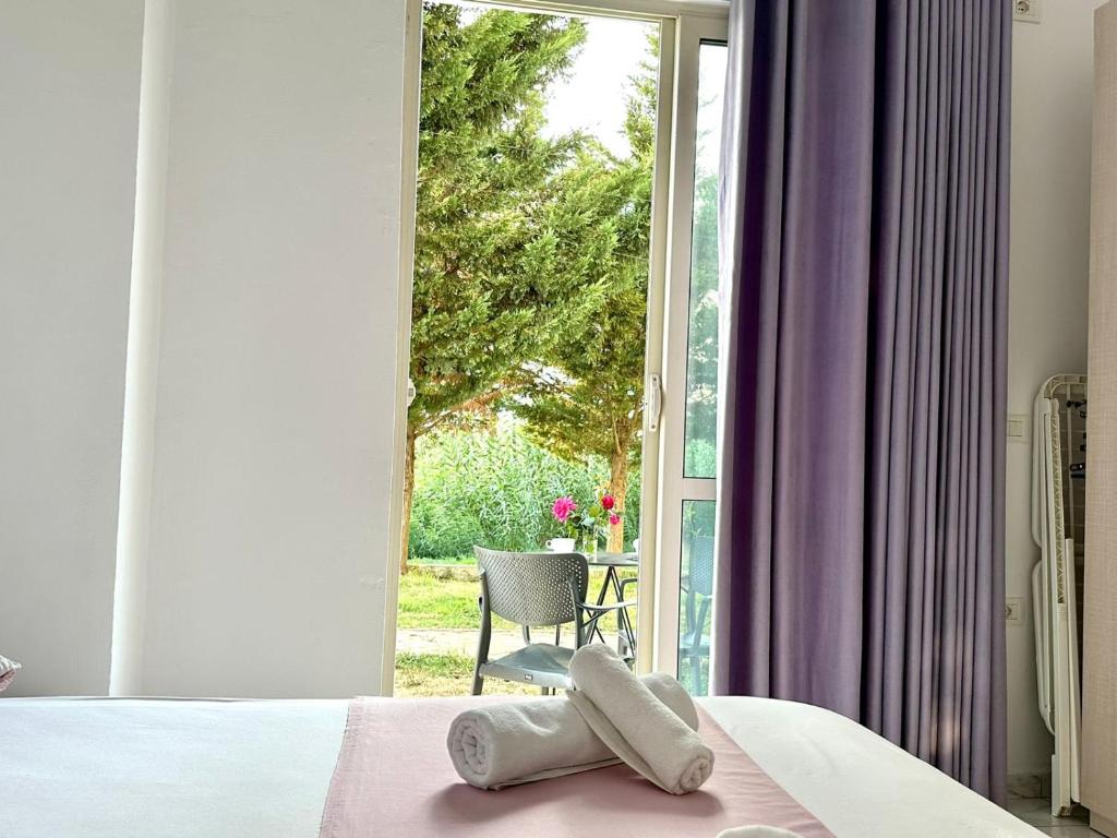 Shell Home - Image 7