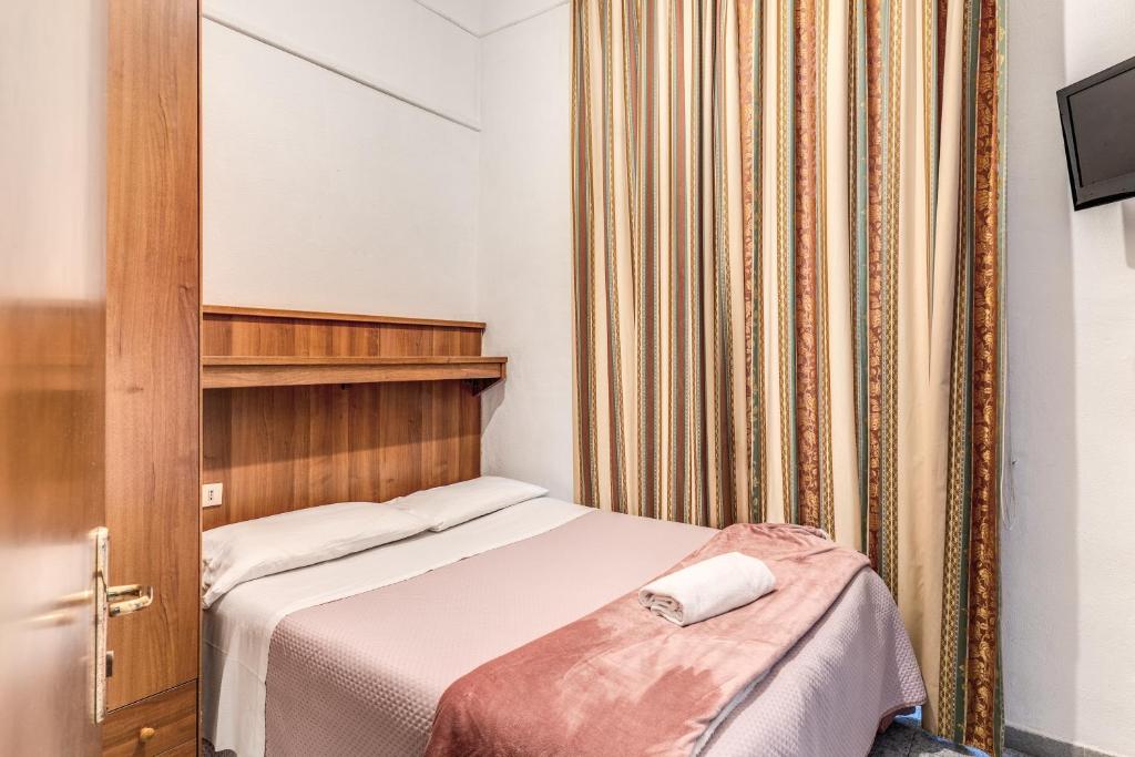 Hotel Giada Roma - Resim 22