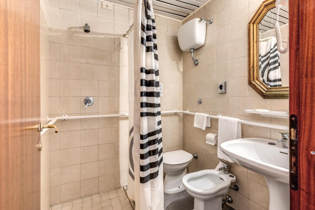 Hotel Giada Roma - Resim 29