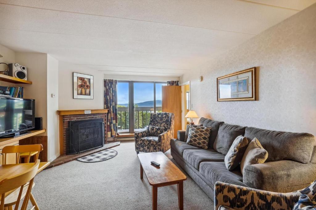 Pinnacle A16, Killington (updated prices 2024)