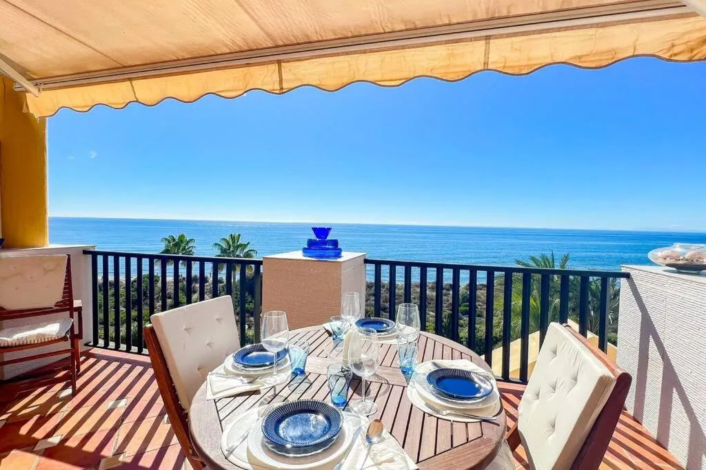 OleHolidays 844 Romana Playa vistas al mar