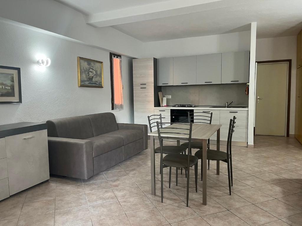 PORTO ROTONDO SA JAGA BRUJADA 15