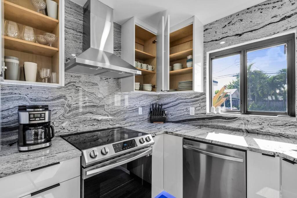 Kuchyň nebo kuchyňský kout v ubytování Casa De Miller