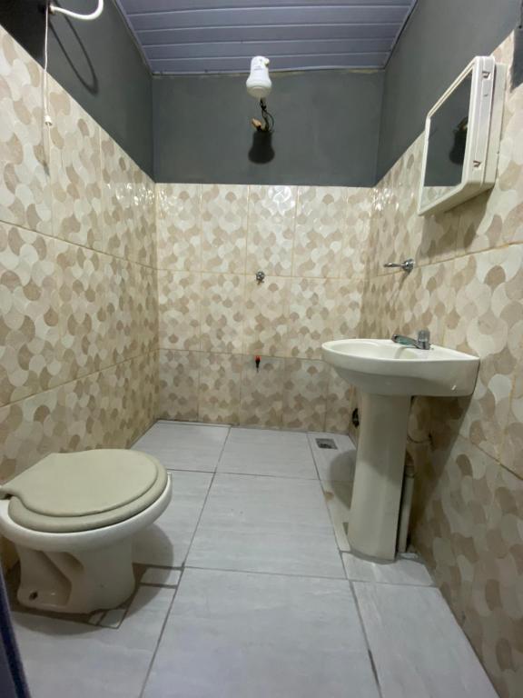 Bathroom sa Hostal RS