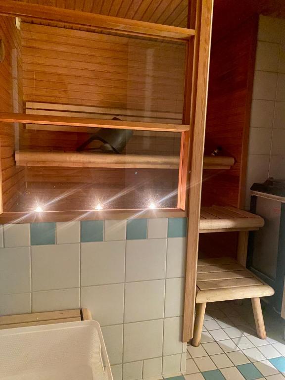 Koupelna v ubytování Cityhome Ainola