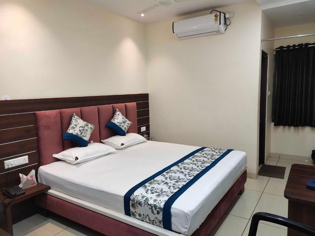 Hotel Lotus Inn, Katni, India