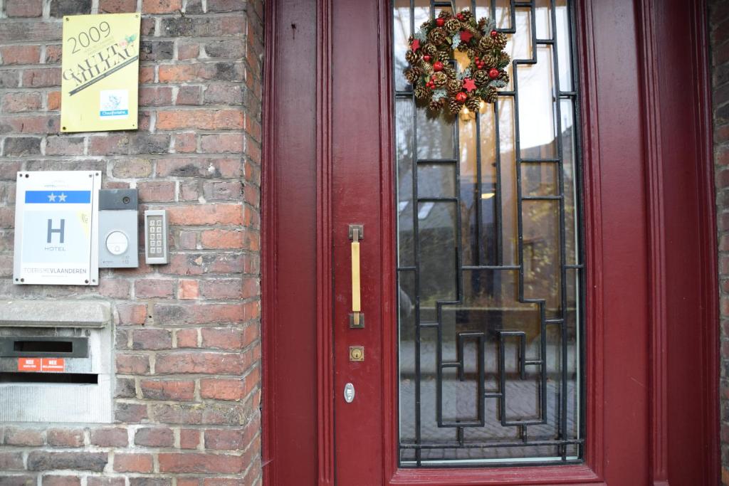 Hotel Entree - Canal View Bruges - Resim 33