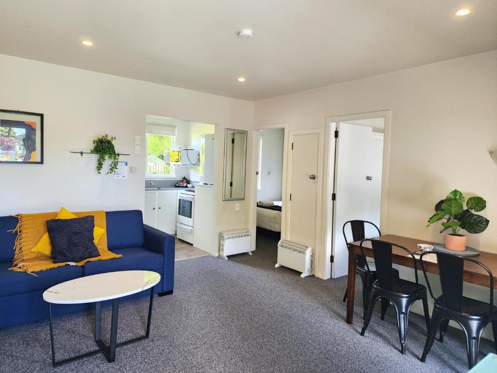 U Studios Masterton - Resim 8