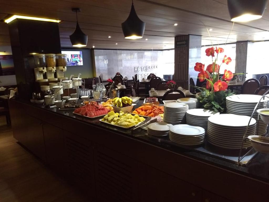 Hotel Metropol: breakfast
