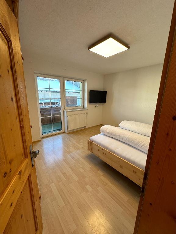 Postel nebo postele na pokoji v ubytování Deluxe Apart Bader