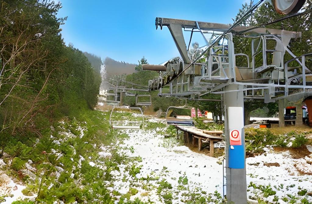 a view of a ski slope with a ski lift at Villa Anemar in Blidinje