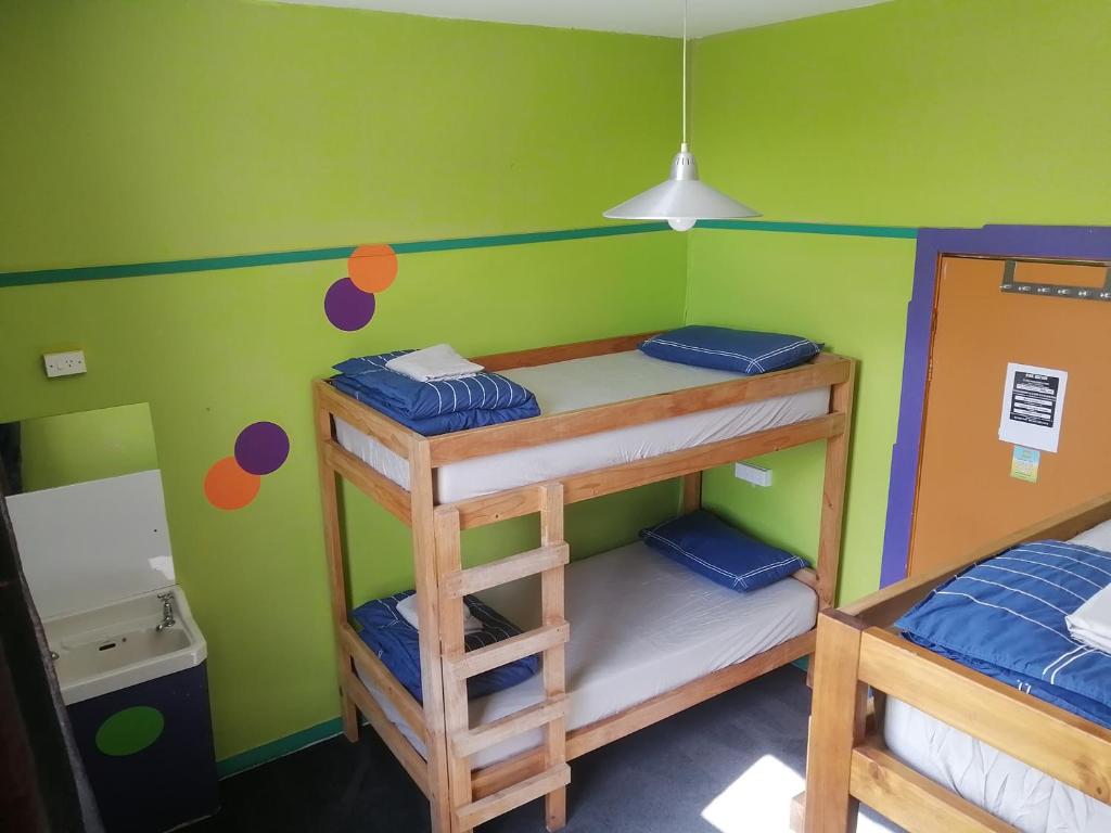 Postel nebo postele na pokoji v ubytování The Duke Hostel