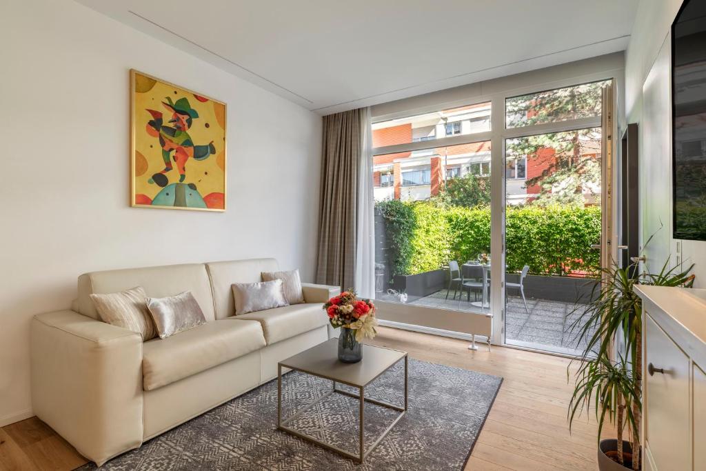 Lake Modern Suites - Free Parking - Resim 1