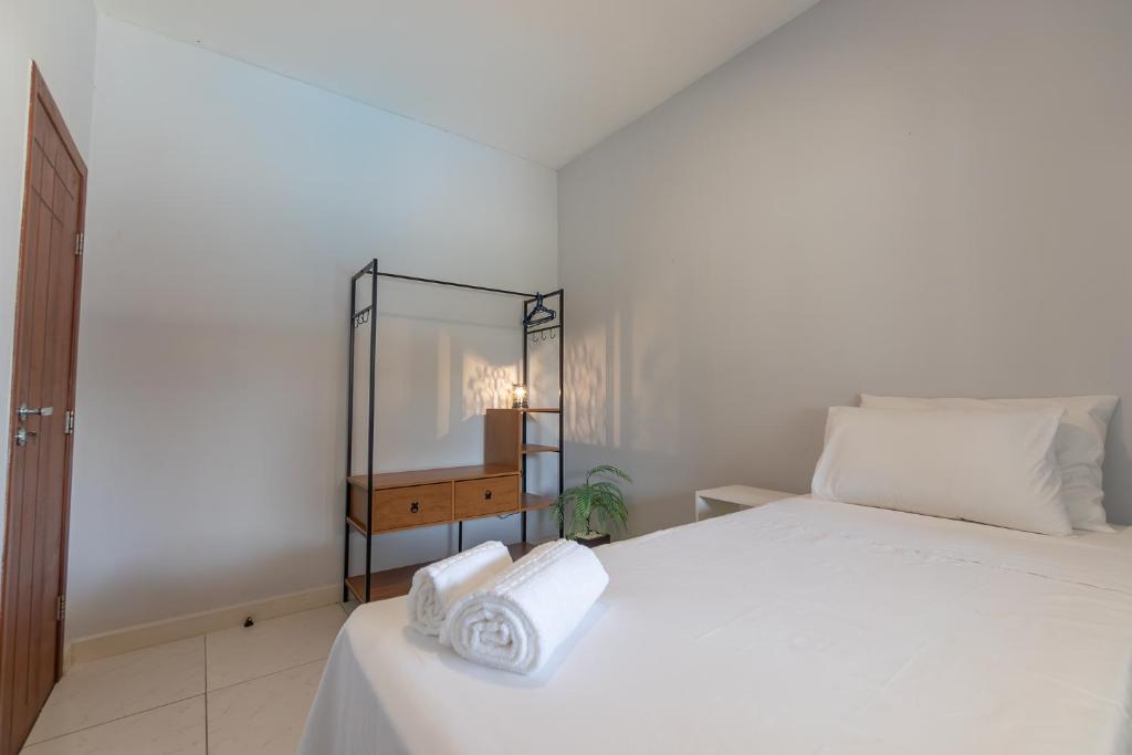 Postel nebo postele na pokoji v ubytování CASA 6 QUARTOS COM PISCINA