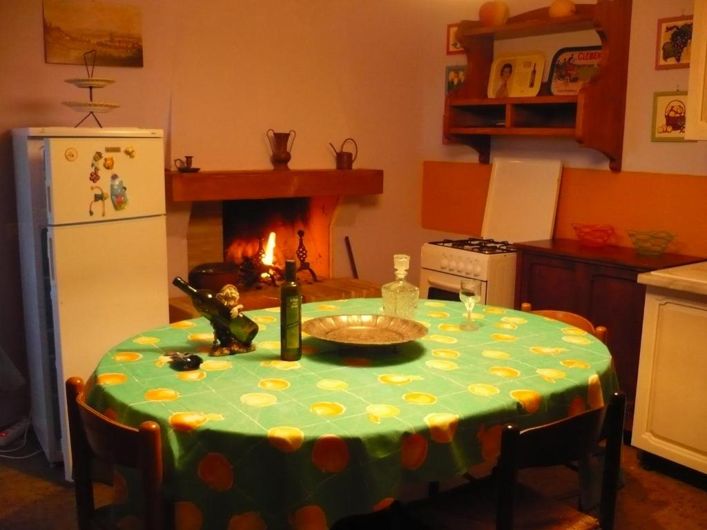 Kuchyňa alebo kuchynka v ubytovaní Agriturismo Biologico la Casa degli Gnomi