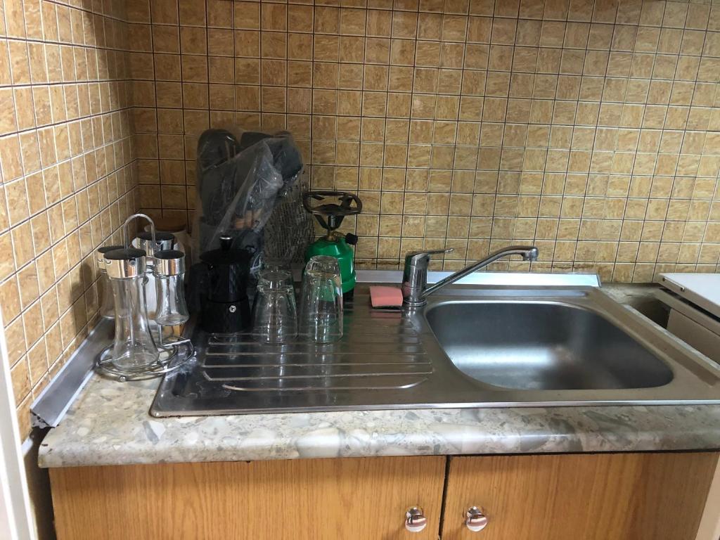MEA Centre Apartment - Imazhi 3