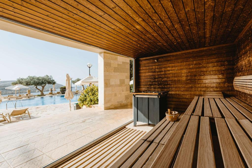 Балкон или терраса в Radisson Blu Resort & Spa, Malta Golden Sands