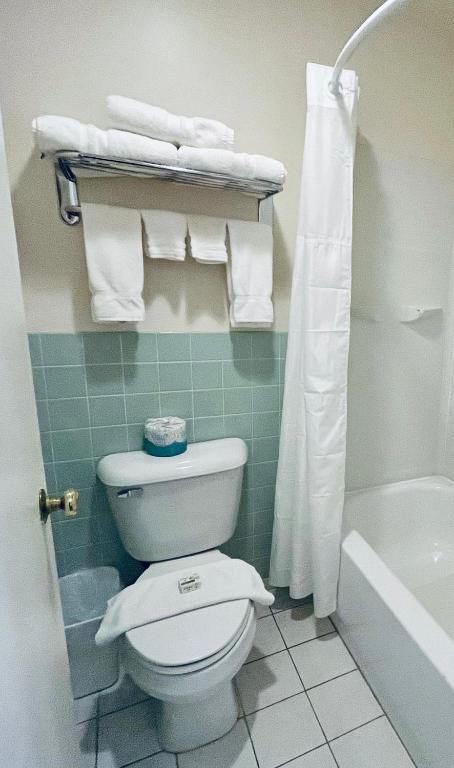 Americas Best Value Inn Wall photo