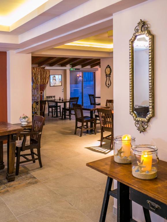 Restaurace v ubytování Thalassies