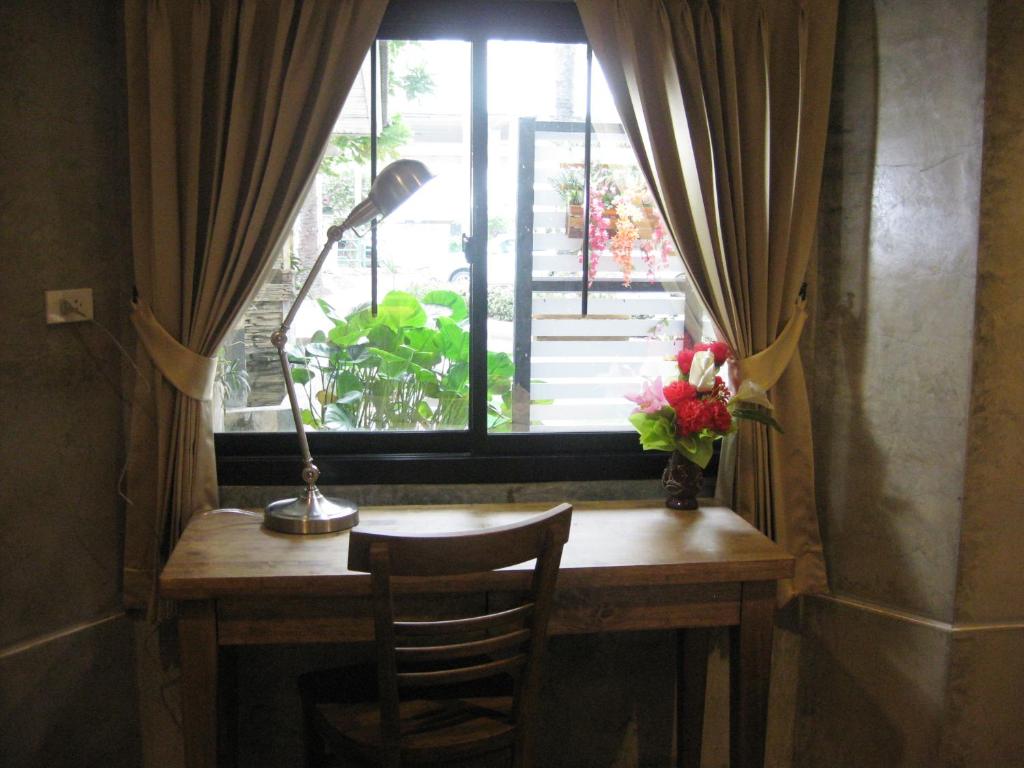 Komol Residence Bangkok - Chambre Double Supérieure Avec Vue Sur Le Jardin