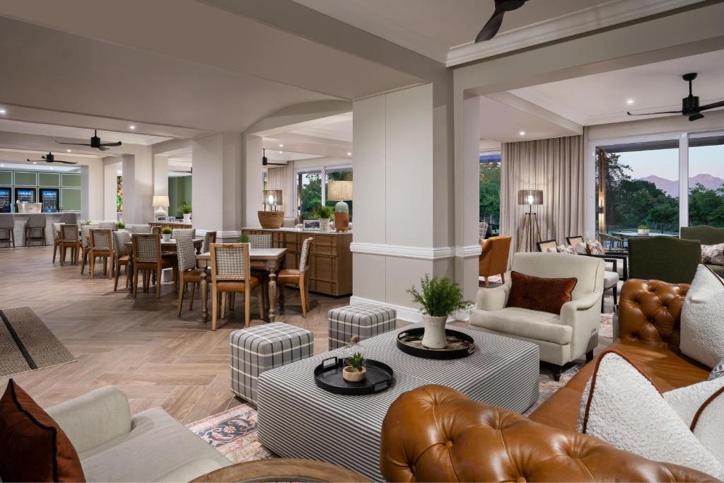 Protea Hotel by Marriott George King George - Image 33