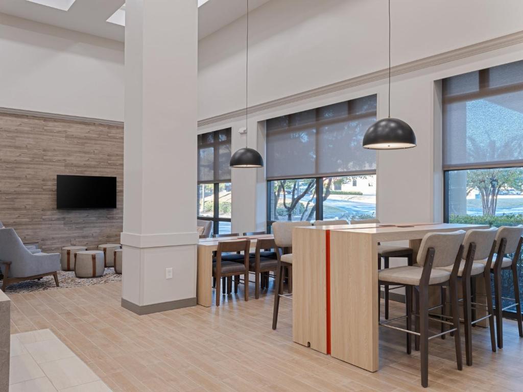 Candlewood Suites - Birmingham - Inverness by IHG photo