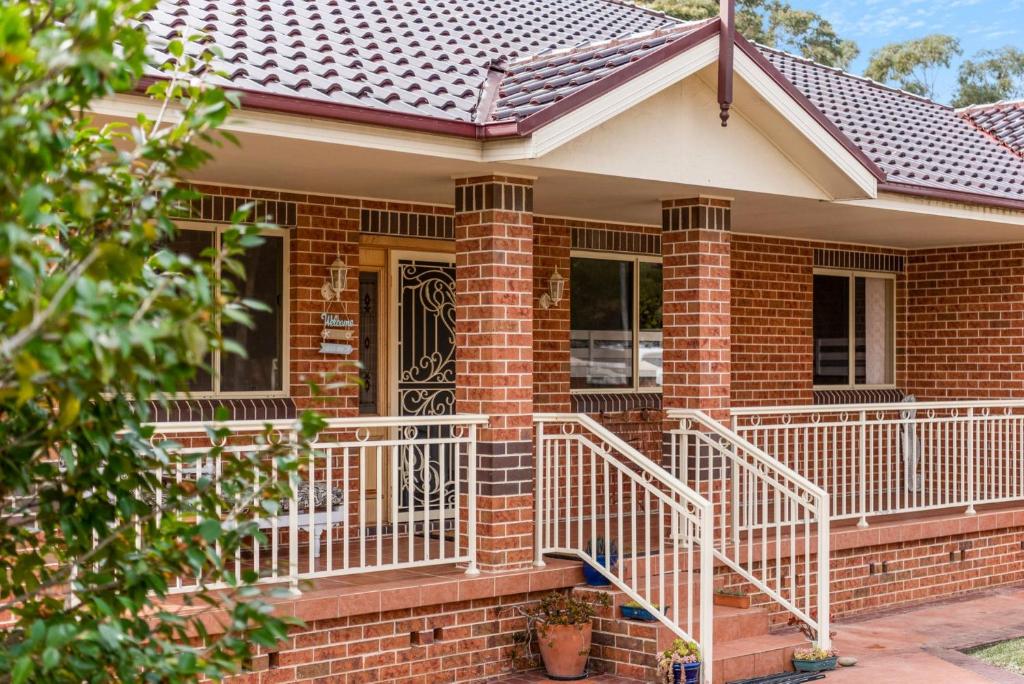 Sea La Vie on The Pannicle, Manyana (updated prices 2024)