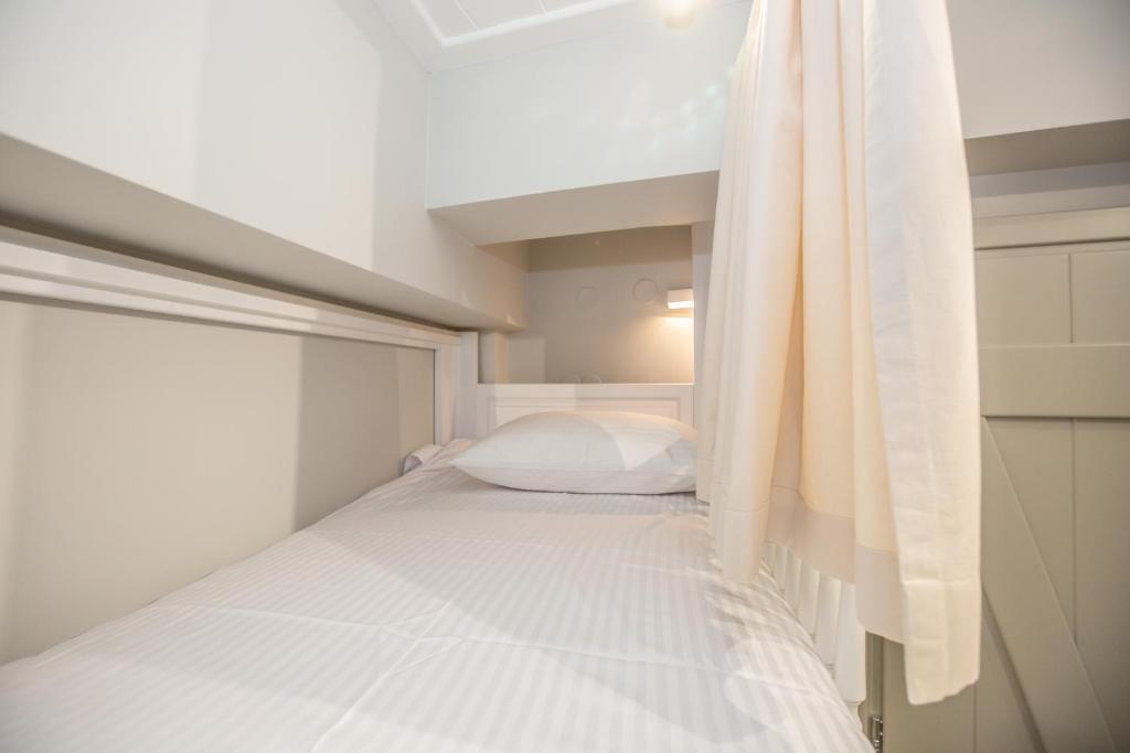 Aelia Luxury Apartments - 17