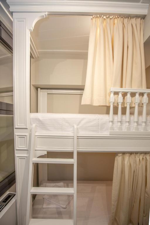 Aelia Luxury Apartments - 16