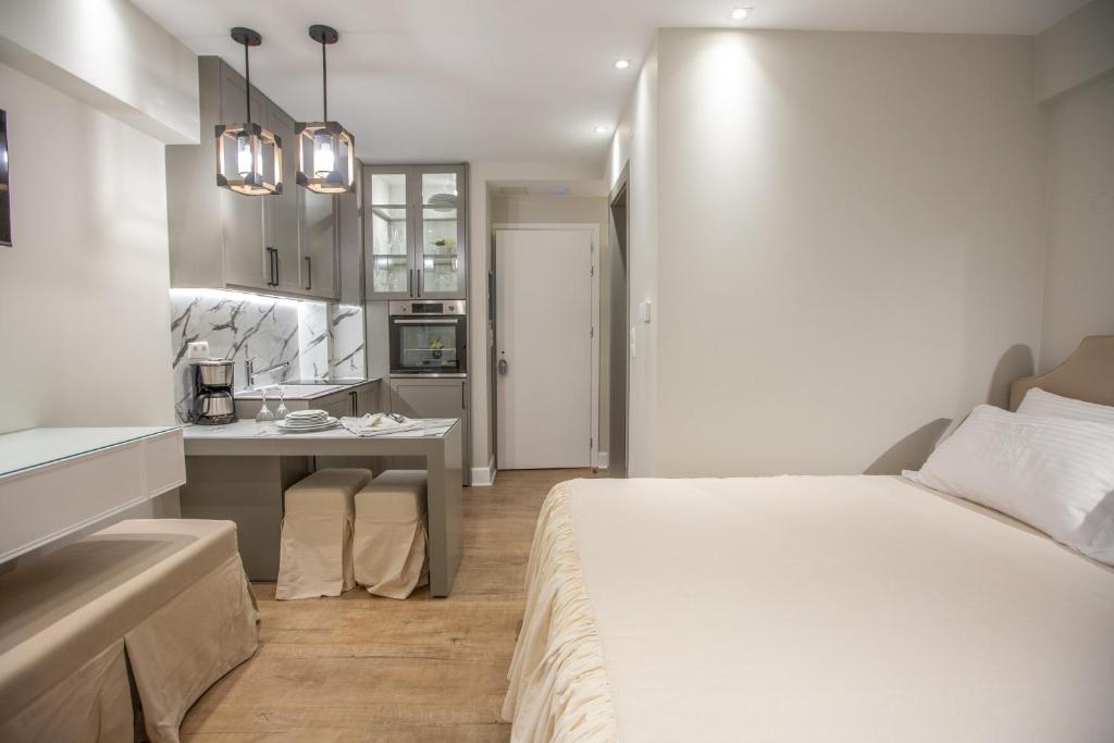 Aelia Luxury Apartments - 2