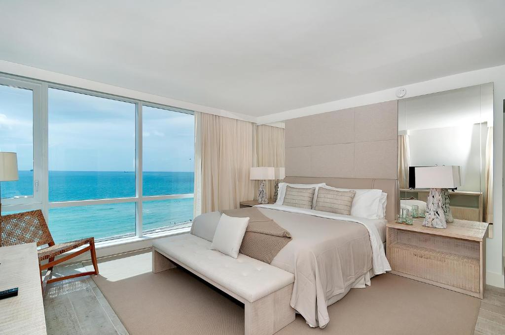 A closer look at Private Luxury Oceanfront Condo Apartments