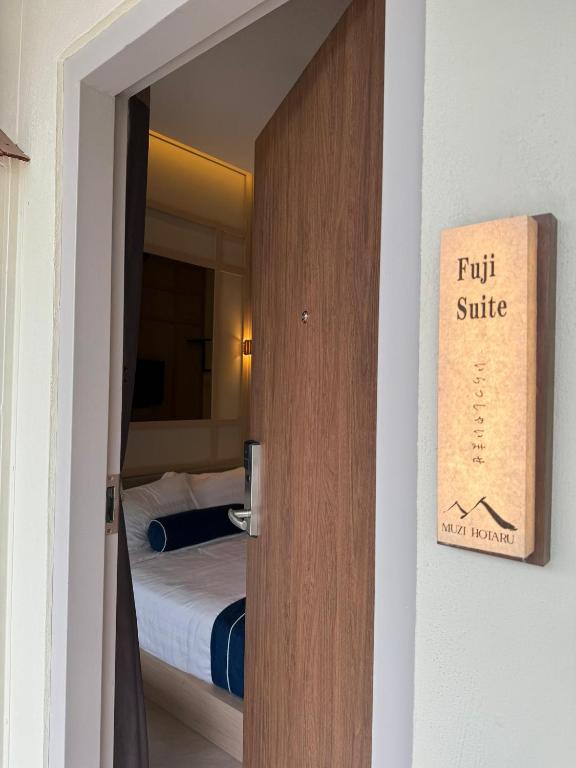 Muzi Boutique Hotel - 带花园的四倍房间