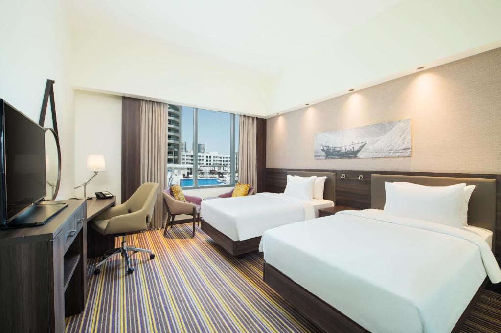 Hampton By Hilton Dubai Airport - Resim 25