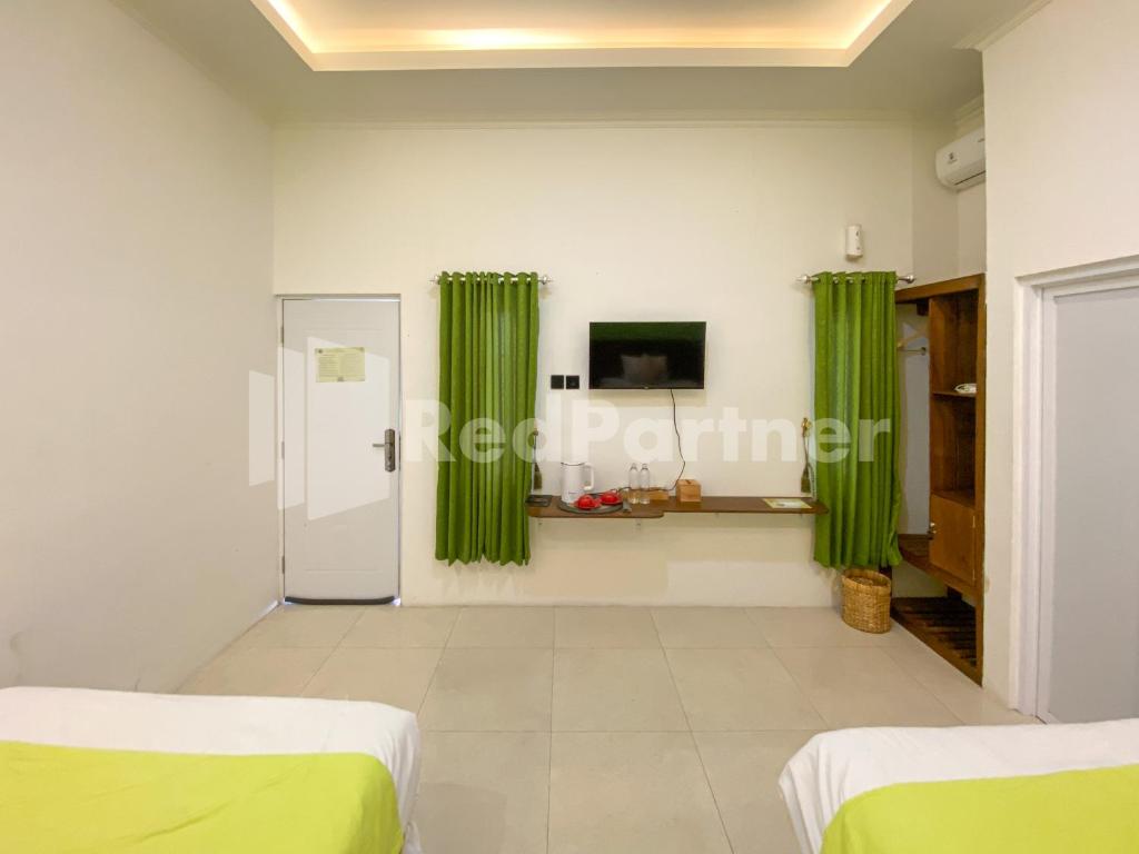 CBG INN RedPartner near Stasiun Solo Balapan - Salle Jumelle Supérieure