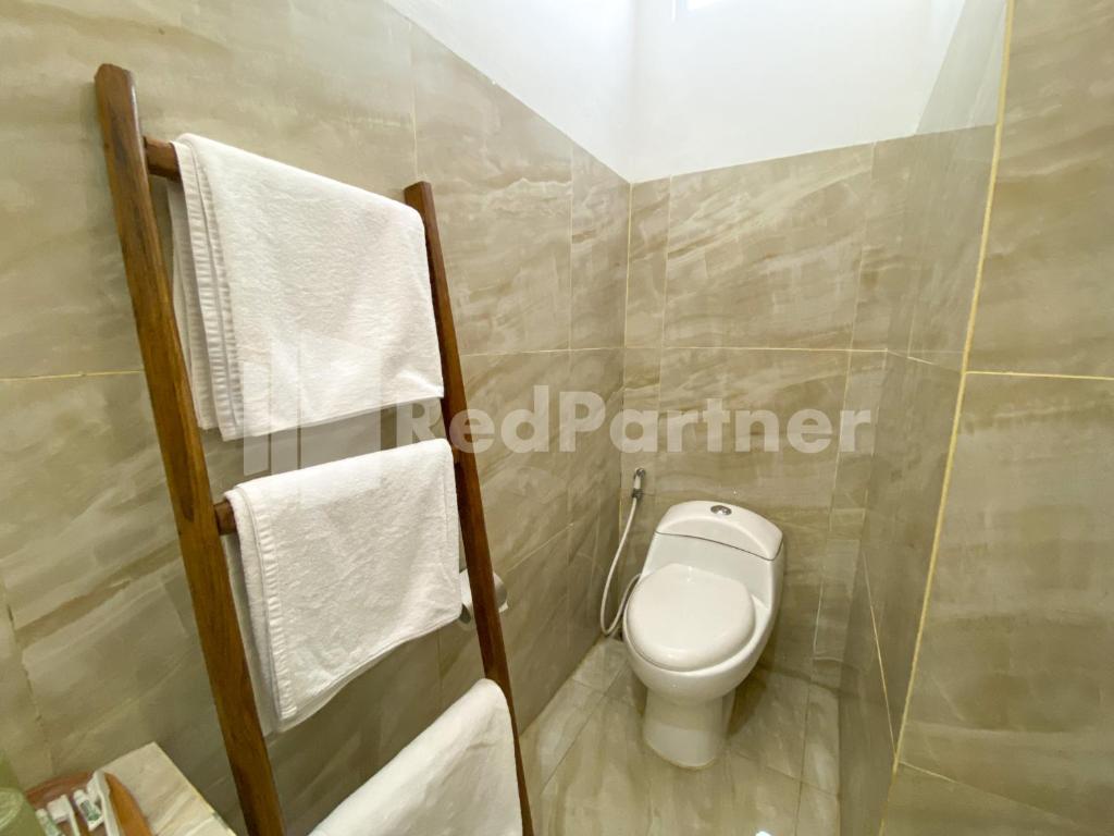 CBG INN RedPartner near Stasiun Solo Balapan - Chambre Double Supérieure