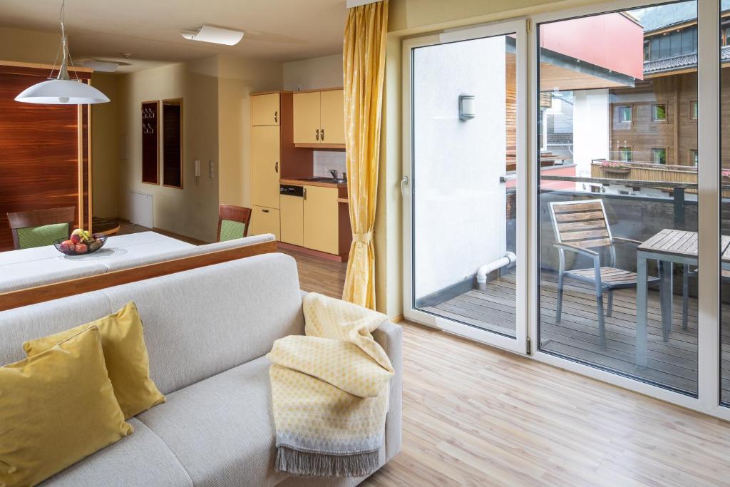 Kuchyň nebo kuchyňský kout v ubytování Apparthaus & Chalets Hofer