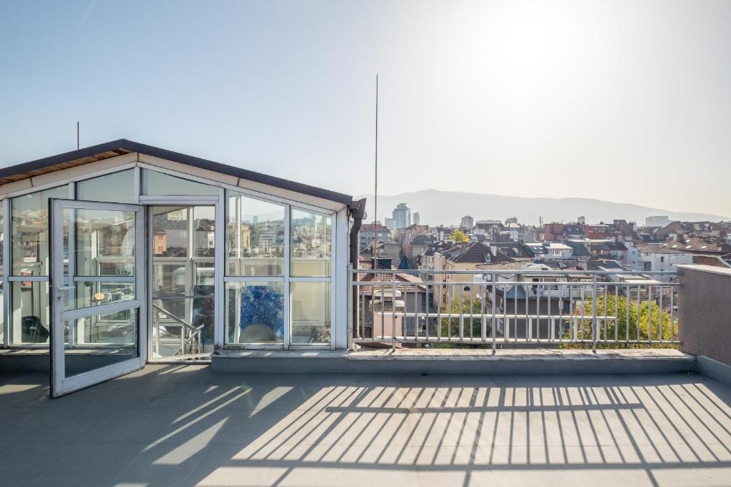 Marvellous Apt / Roof Top Terrace / 2BDR / 2BTH