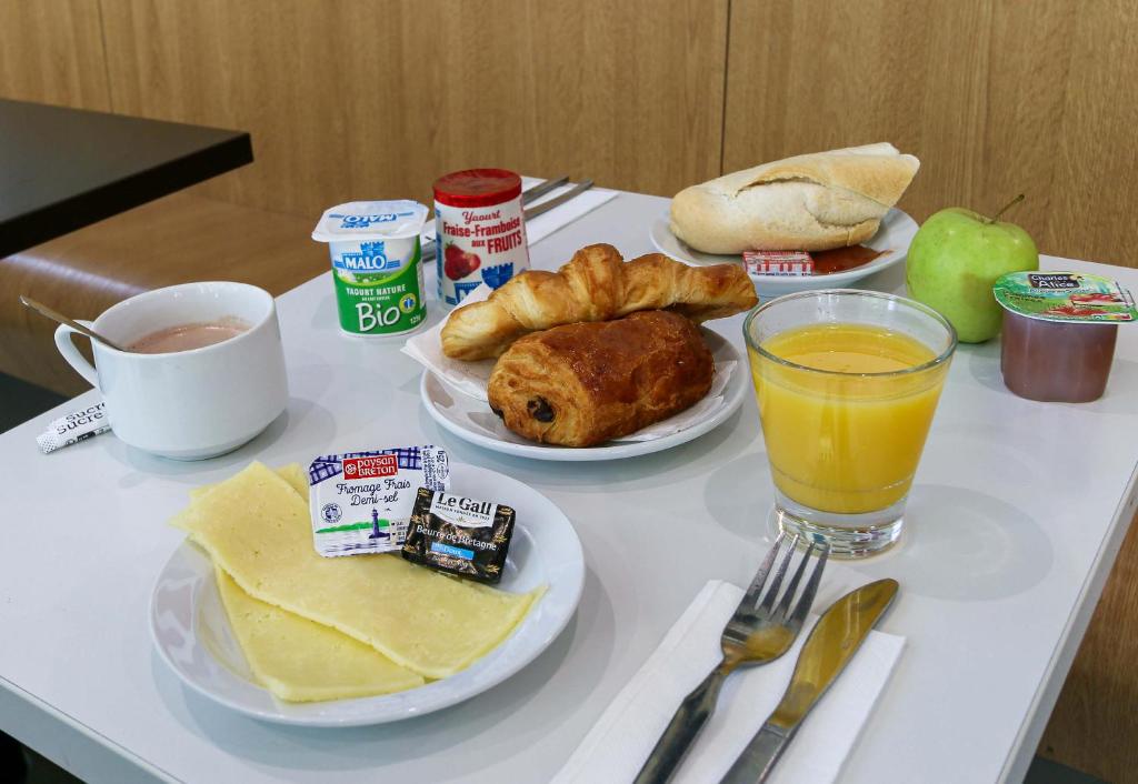 B&B HOTEL Marseille Euromed - Resim 30