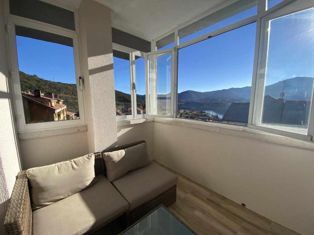 Nespecifikovaný výhled na hory nebo výhled na hory při pohledu z apartmánu