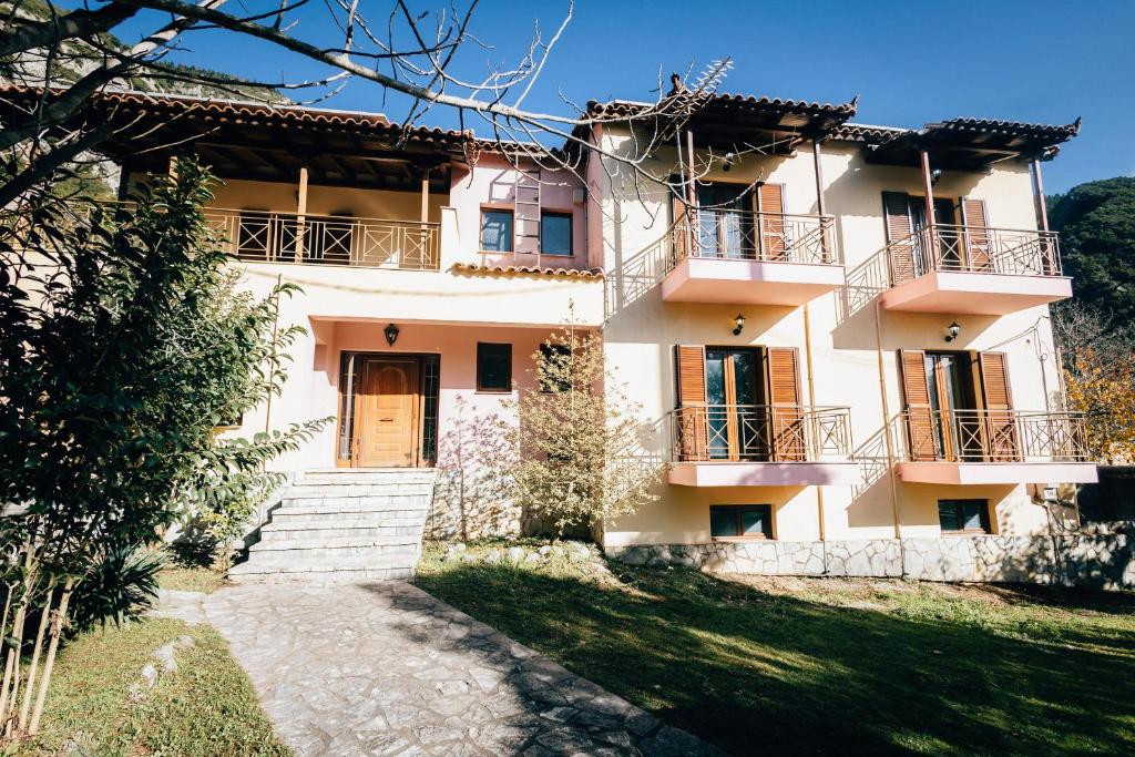 Galeriebild der Unterkunft Mountain Hotels "Achais" in Planitéron