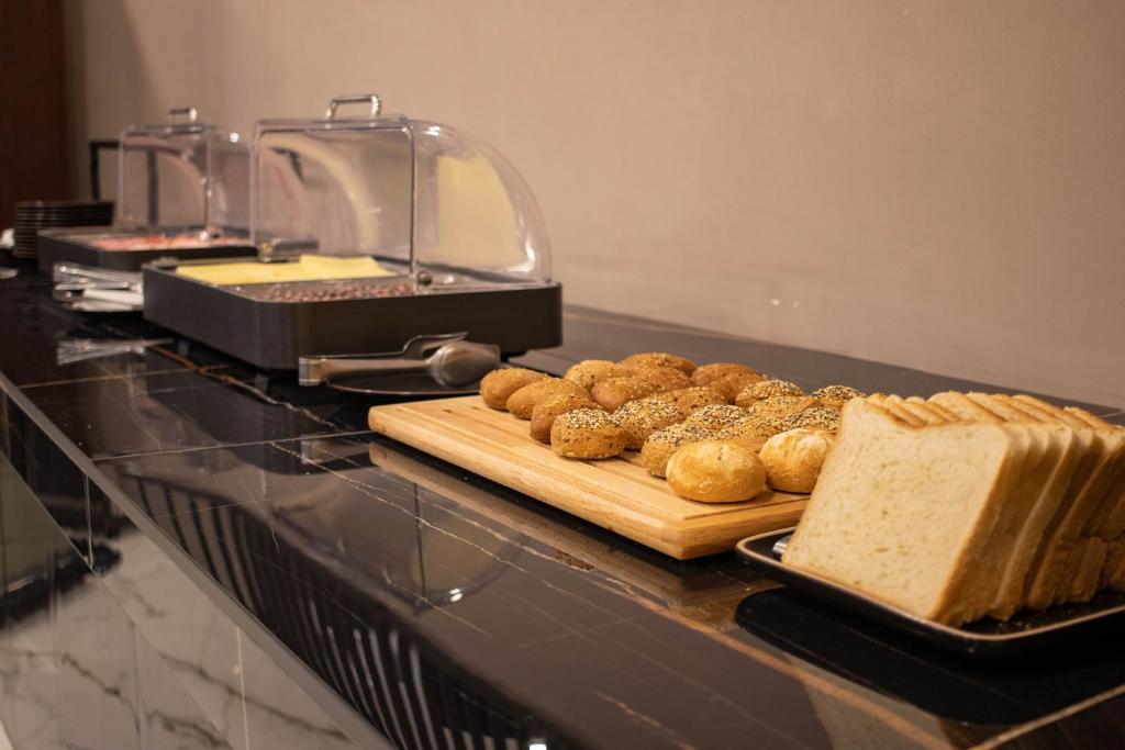 Emma Hotel Bologna Fiera - Resim 32