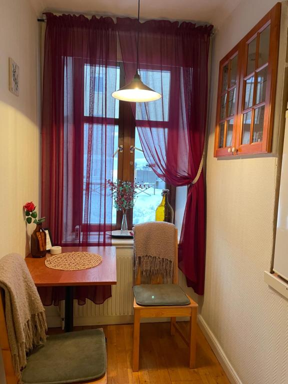 Posezení v ubytování Lilla Hotellet